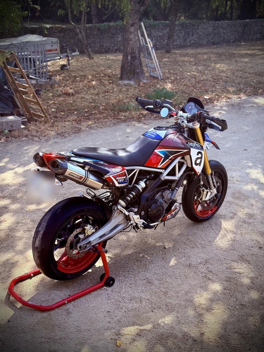 Aprilia Dorsoduro 750 ABS 2015 — photo 3