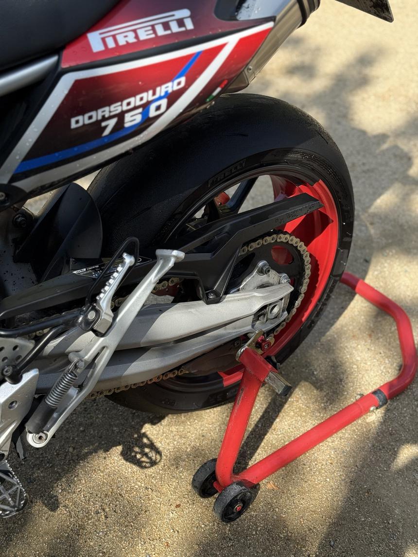 Aprilia Dorsoduro 750 ABS 2015 — photo 7